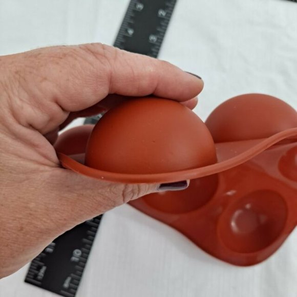 Silicone Chocolate Bomb Baking Molds Semi Sphere Domes 2 Pieces 6 cavity each - Picture 4 of 5